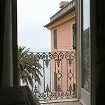Miramare & 4*