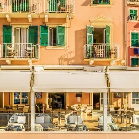 호텔 Miramare & 4*