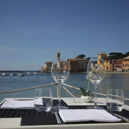 Hotel Miramare & 4*