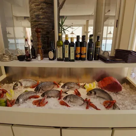 Miramare Hotel 4*