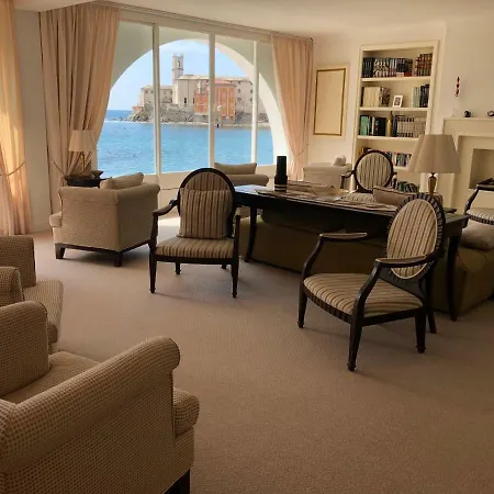 Miramare Hotel 4*