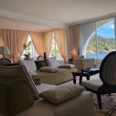 Miramare & سيستري ليفانتي