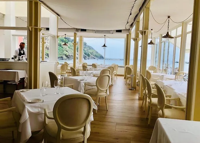 Hotell Miramare & 4*