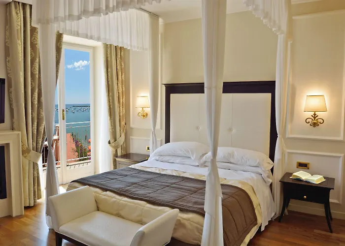Miramare & 4*