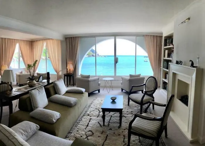 Miramare &